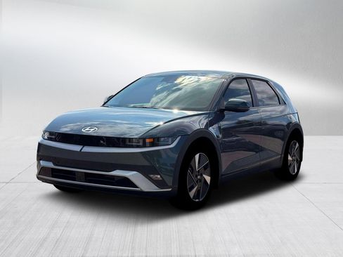 New 2026 Hyundai Ioniq 5 SEL image 1