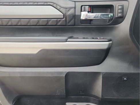 Used 2017 Toyota Tundra Platinum AWD/4WD image 22