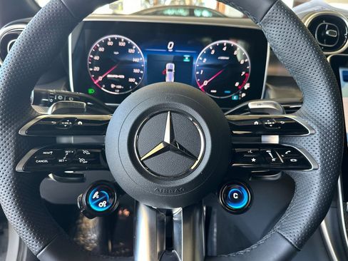 Used 2026 Mercedes-Benz GLC 43 AMG 4MATIC image 30