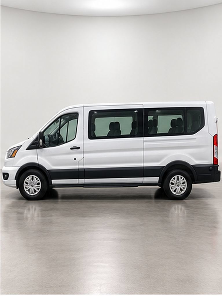 Used 2024 Ford Transit 350 XLT RWD image 2