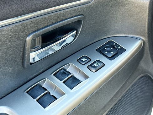 Used 2018 Mitsubishi Outlander Sport ES FWD image 8