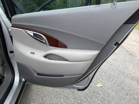 Used 2011 Buick LaCrosse CXS w/ Driver Confidence Package FWD image 30