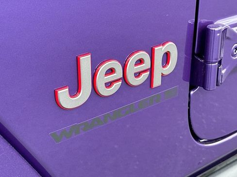 New 2026 Jeep Wrangler Rubicon AWD/4WD image 19
