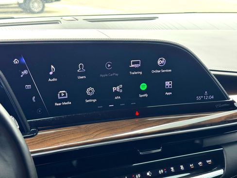 Used 2024 Cadillac Escalade ESV Sport Platinum w/ LPO, ONYX Package image 39