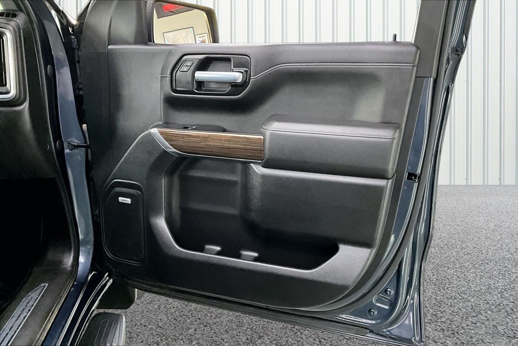 Used 2021 Chevrolet Silverado 1500 RST w/ Convenience Package II AWD/4WD image 28