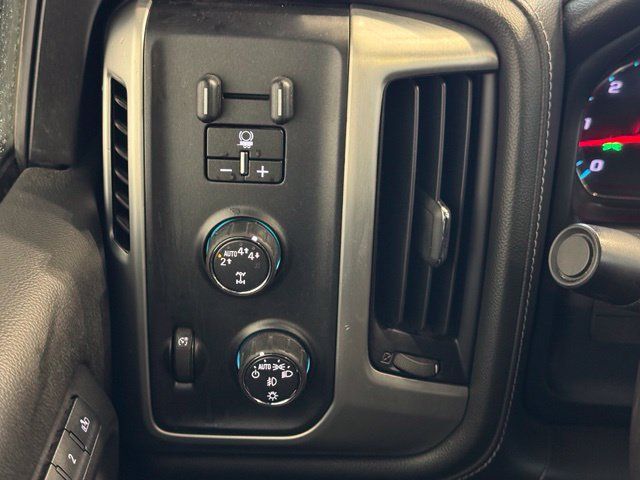 Used 2018 GMC Sierra 1500 SLT AWD/4WD image 30
