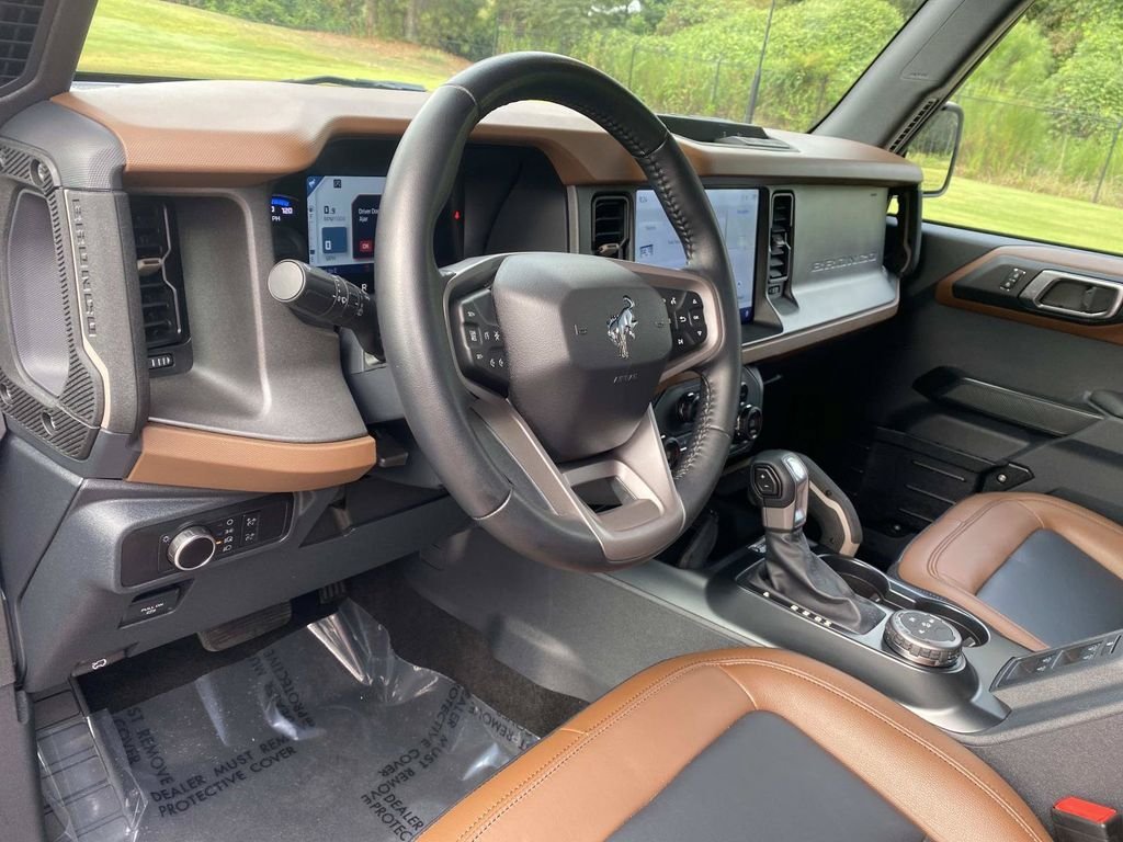 Used 2024 Ford Bronco Outer Banks AWD/4WD image 20