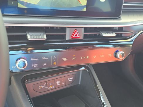 New 2026 Kia K5 GT-Line image 24