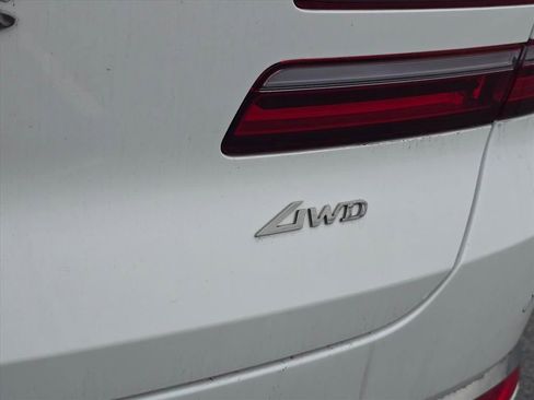 Used 2025 Genesis GV80 2.5T Standard image 14