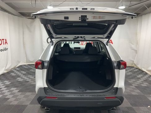 Used 2025 Toyota RAV4 XLE image 18