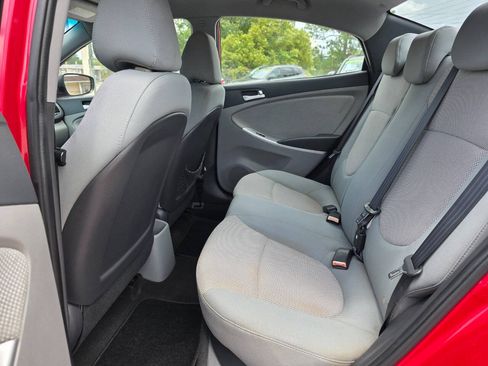 Used 2014 Hyundai Accent GLS FWD image 9