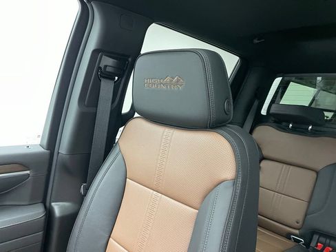 Used 2026 Chevrolet Silverado 3500 High Country w/ High Country Premium Package AWD/4WD image 48