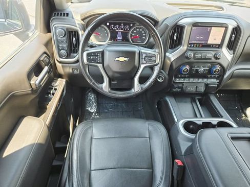 Used 2019 Chevrolet Silverado 1500 LTZ AWD/4WD image 14