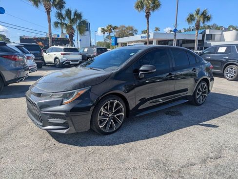 Used 2020 Toyota Corolla SE w/ SE Premium Package image 7