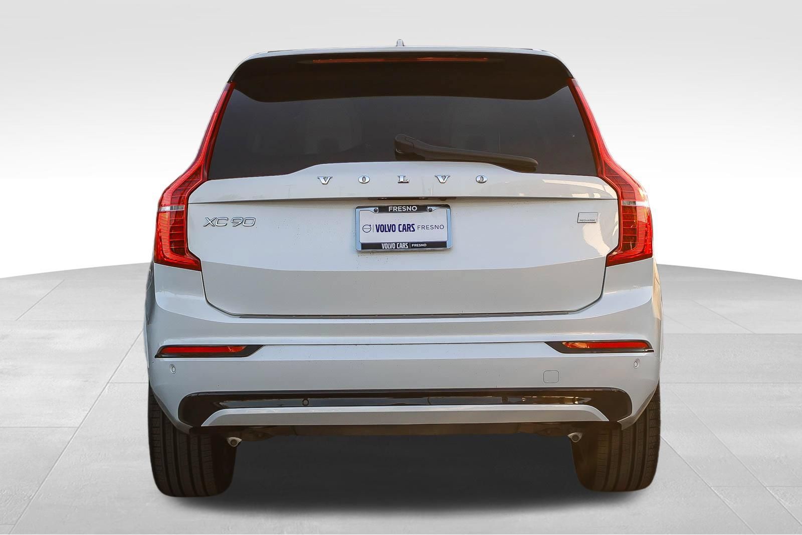 Used 2023 Volvo XC90 T8 Ultimate w/ Protection Package Premier AWD/4WD image 6