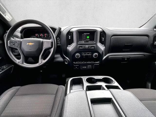 Used 2024 Chevrolet Silverado 1500 Custom w/ Turbomax Blackout Package RWD image 16