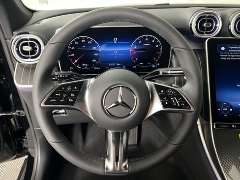 New 2026 Mercedes-Benz GLC 300 4MATIC image 22