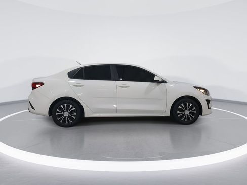 Used 2021 Kia Rio S image 9