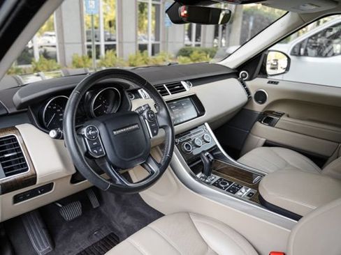 Used 2017 Land Rover Range Rover Sport SE AWD/4WD image 25