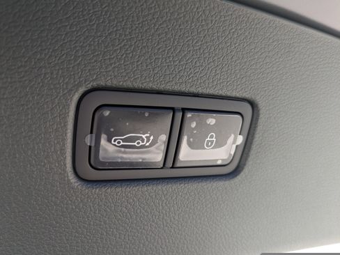 New 2025 Genesis GV80 3.5T e-SC AWD/4WD image 17