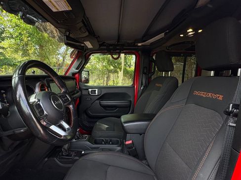 Used 2021 Jeep Gladiator Mojave AWD/4WD image 9