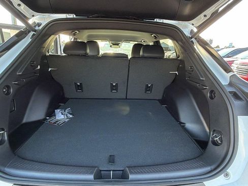 New 2026 Chevrolet Equinox EV LT FWD image 12