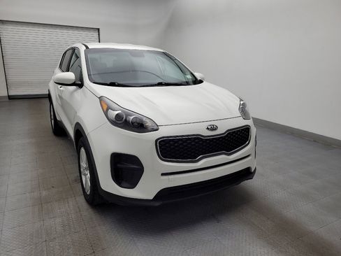 Used 2017 Kia Sportage LX image 14