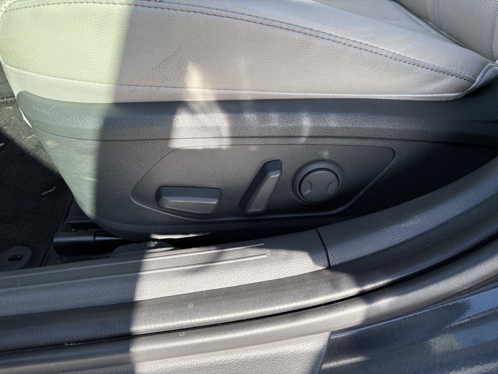 Used 2022 Hyundai Sonata Limited FWD image 31