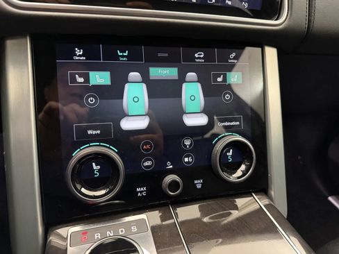 Used 2019 Land Rover Range Rover Long Wheelbase Autobiography AWD/4WD image 42