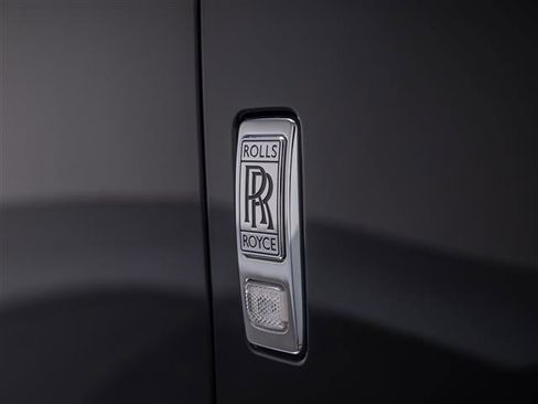 Used 2025 Rolls-Royce Ghost image 15