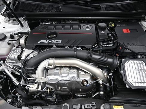 New 2025 Mercedes-Benz CLA 35 AMG 4MATIC image 29