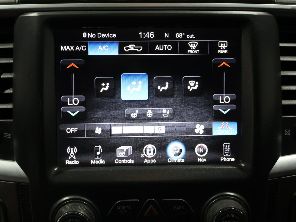 Used 2016 RAM 1500 Limited AWD/4WD image 28