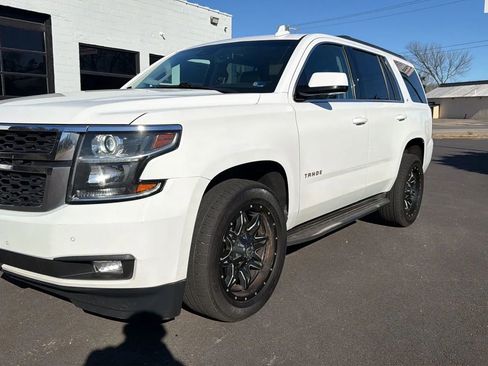 Used 2019 Chevrolet Tahoe LT image 11