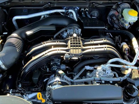 Certified 2025 Subaru Outback Onyx Edition image 31