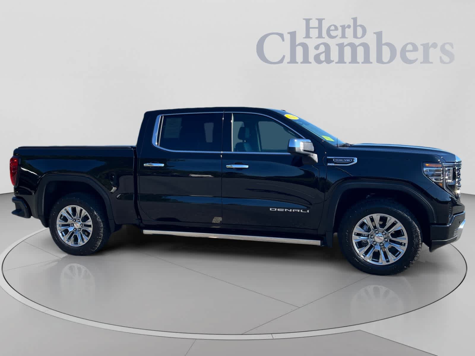 Used 2026 GMC Sierra 1500 Denali AWD/4WD image 5