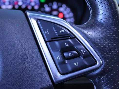 Used 2020 Chevrolet Camaro LT image 18