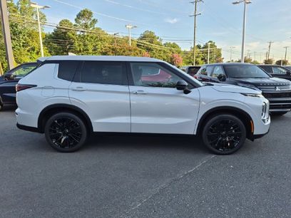 New 2026 Mitsubishi Outlander LE