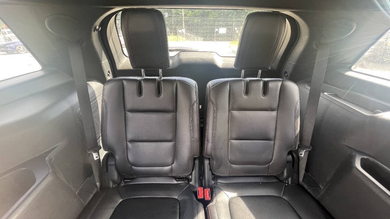 Used 2016 Ford Explorer Sport AWD/4WD image 23