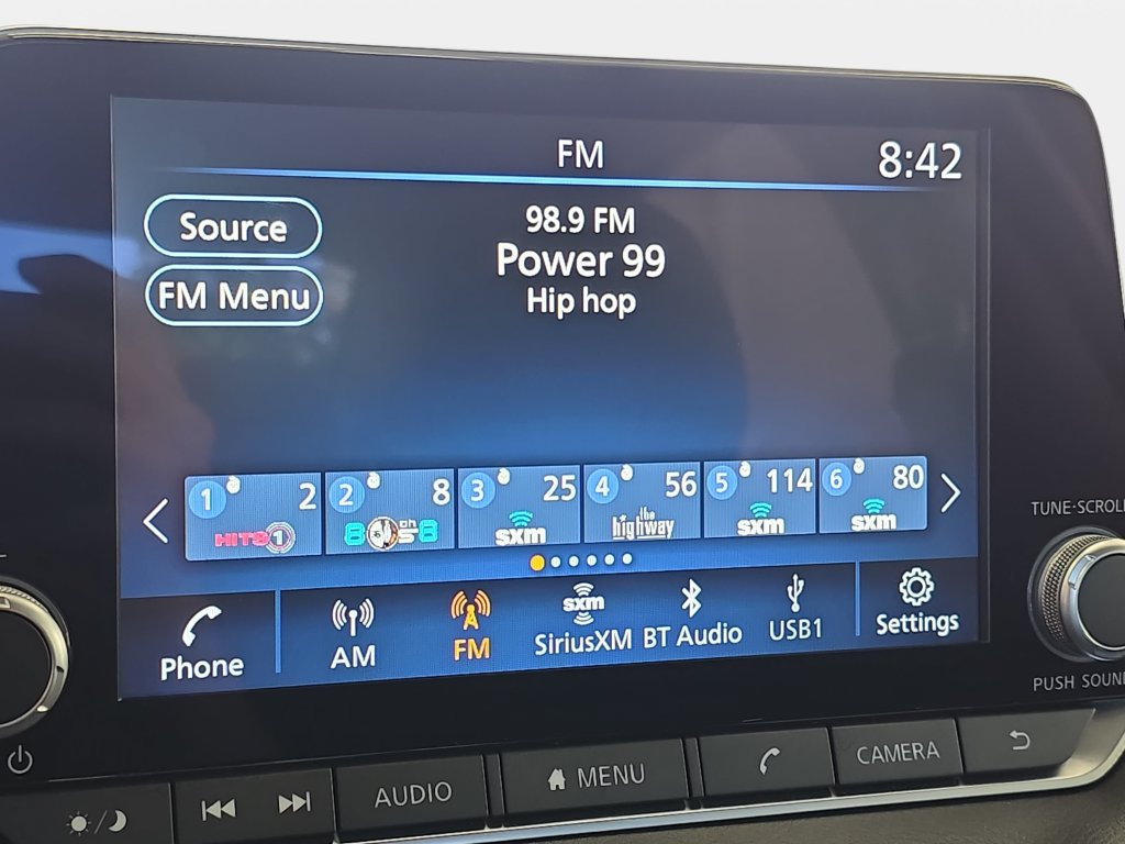 Used 2024 Nissan Sentra SV FWD image 19