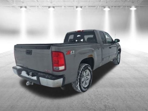 Used 2013 GMC Sierra 1500 SLE w/ Power Tech Package image 9