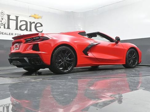 New 2027 Chevrolet Corvette Stingray Coupe w/ Stealth Interior Trim Package RWD image 15