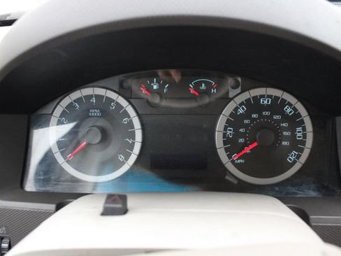 Used 2010 Ford Escape XLT AWD/4WD image 9