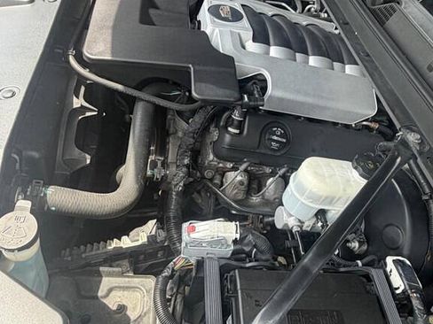 Used 2016 Cadillac Escalade Premium AWD/4WD image 28