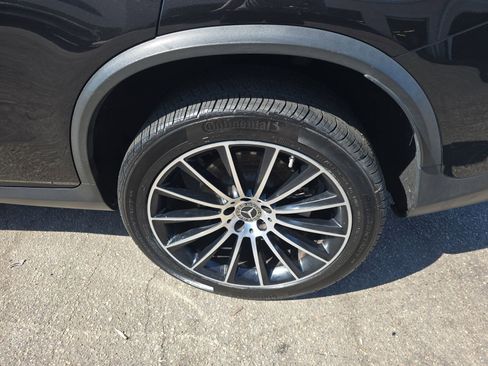 Used 2020 Mercedes-Benz GLC 300 4MATIC Coupe image 36