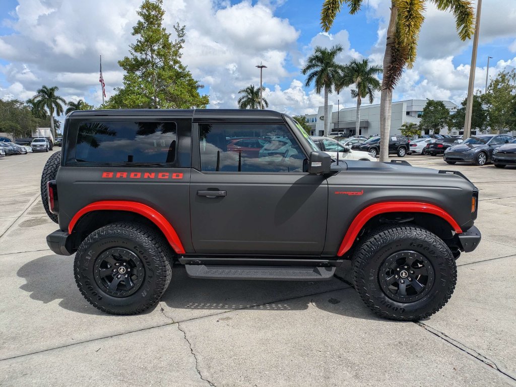 Used 2025 Ford Bronco Stroppe Edition AWD/4WD image 5