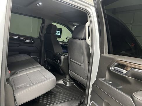 Used 2023 Chevrolet Silverado 1500 RST image 50