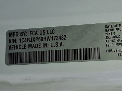 Used 2024 Jeep Wrangler Unlimited Sahara image 30