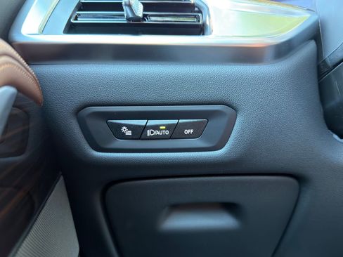 New 2026 BMW X5 xDrive40i w/ Climate Comfort Package image 24