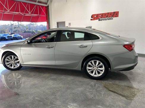 Used 2025 Chevrolet Malibu LT image 6