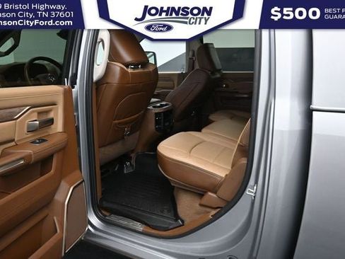 Used 2023 RAM 3500 Limited AWD/4WD image 16
